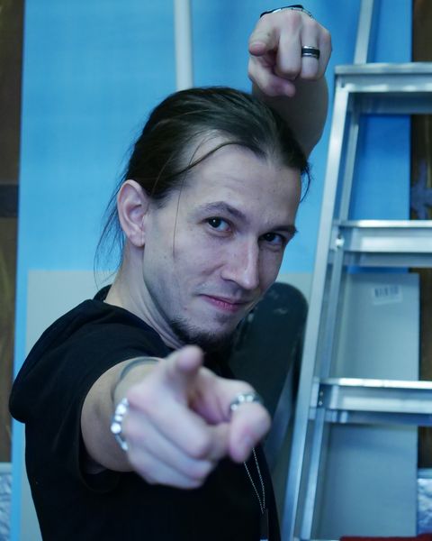 Артем Переломов